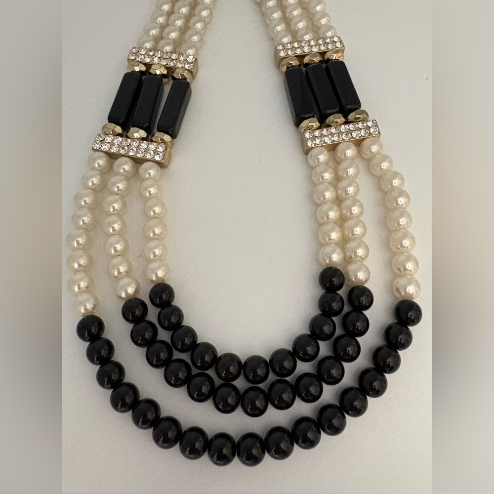 Elegant Black Bead and White Faux  Pearl Necklace 22” L 11” Drop